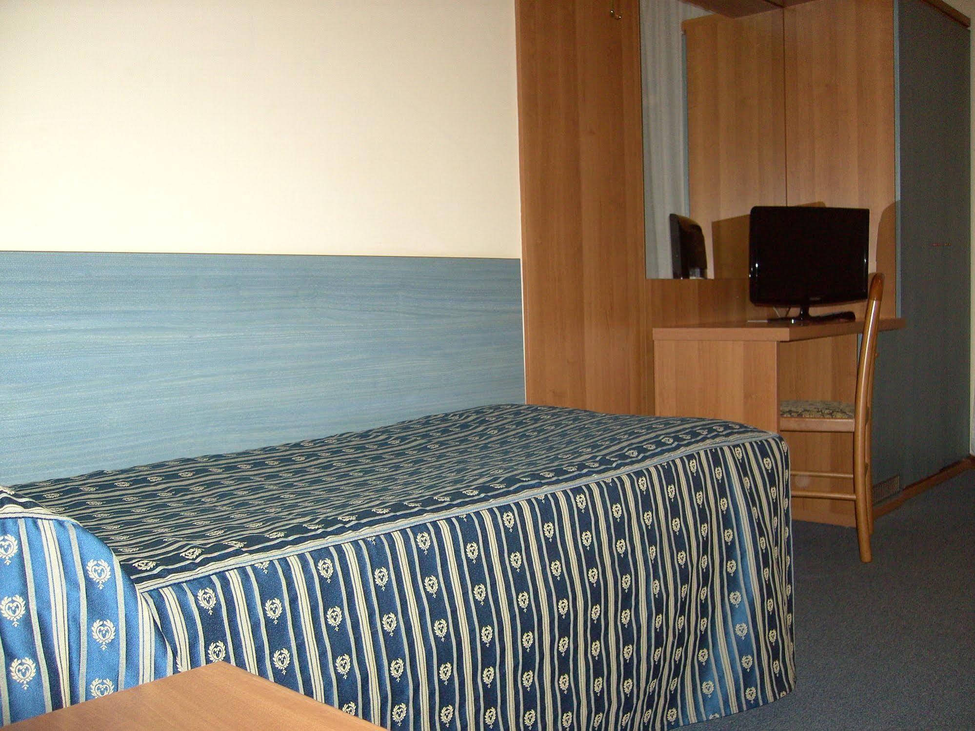 Hotel Stella Рим Екстер'єр фото