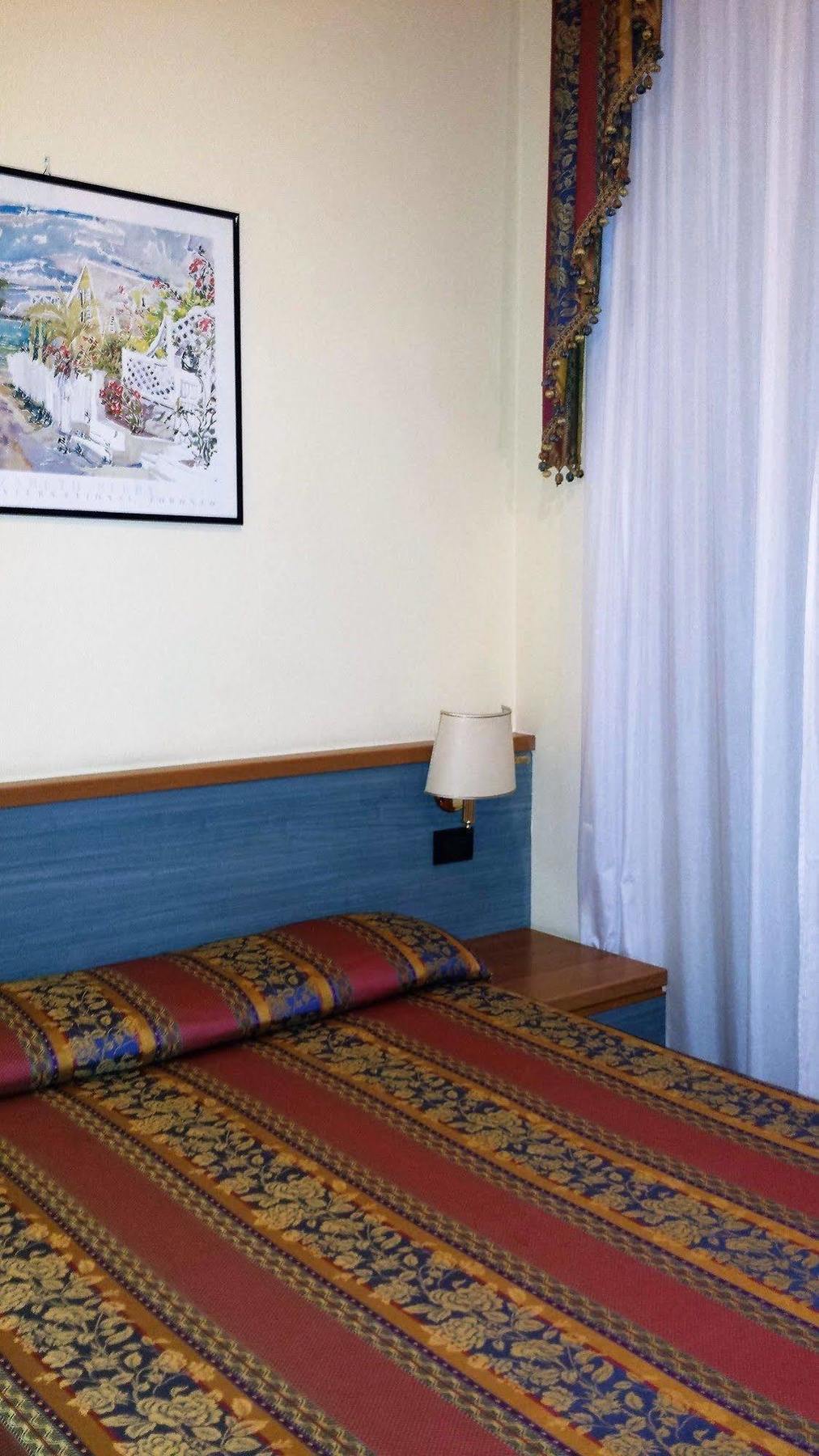 Hotel Stella Рим Екстер'єр фото